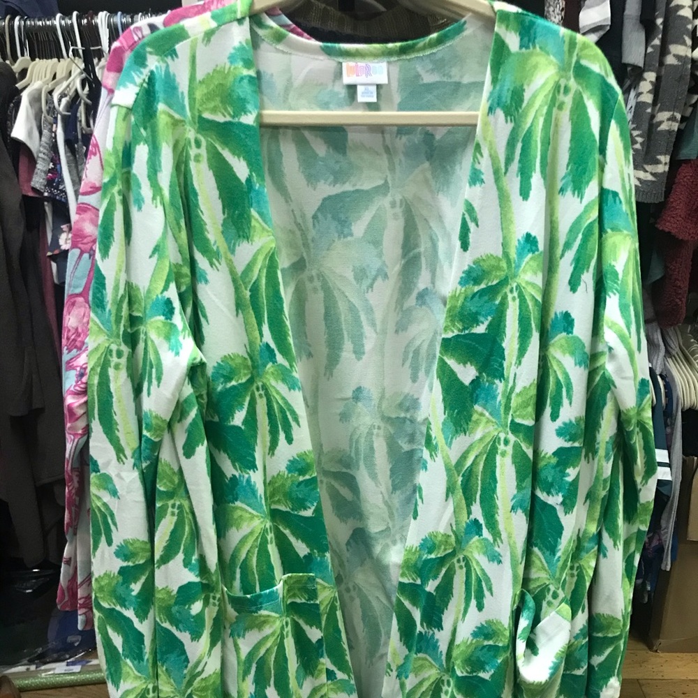 Brand new with tags Lularoe XL Caroline